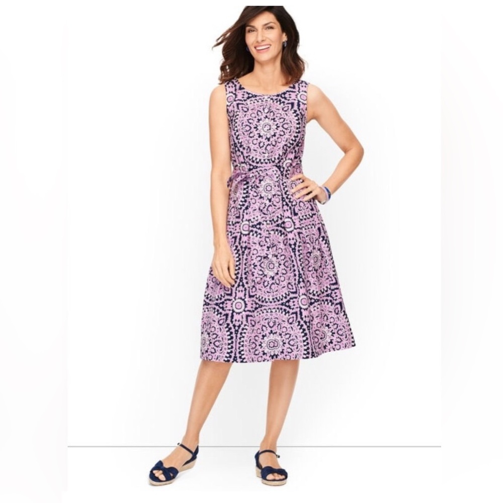 Talbots Poplin Fit & Flare sleeveless shirt dress with pockets - size 4P - NWT - Picture 4 of 13